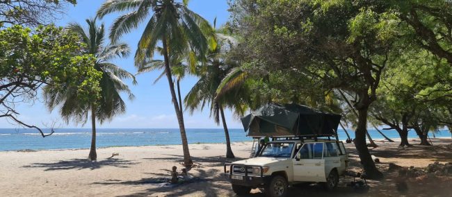 safari-rooftop Rooftop Tent Jeep