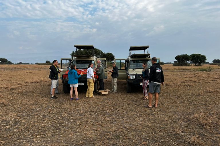 Landcruiser Extended Car Hire in Uganda