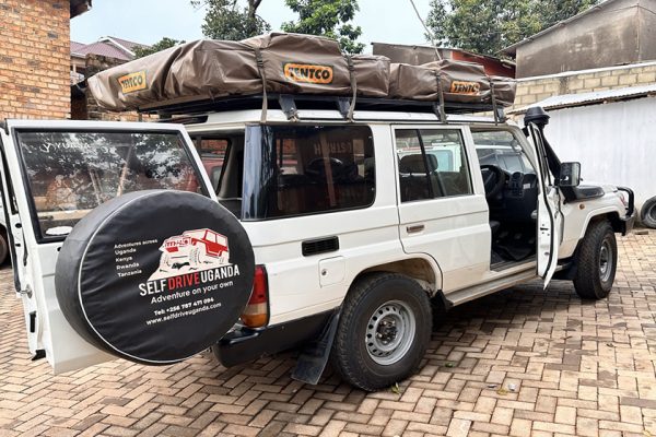 Toyota Landcruiser Roof Tent